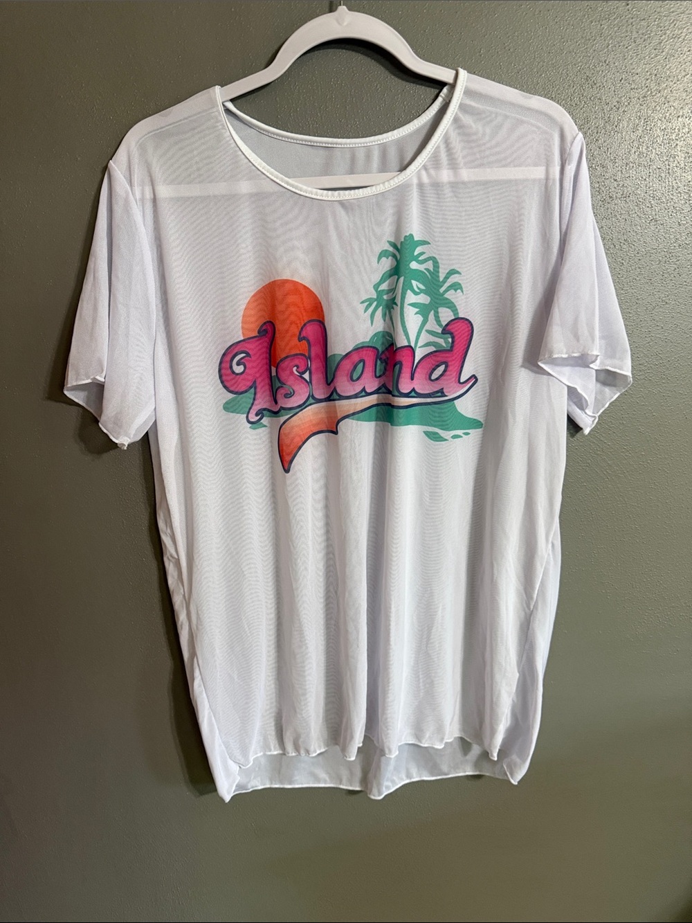 Island Graphic White Men's Tee
